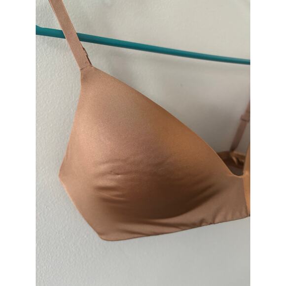 Skims Womens Wireless Form T-shirt Demi Bra Size 34C Nude Sienna - Picture 2 of 6